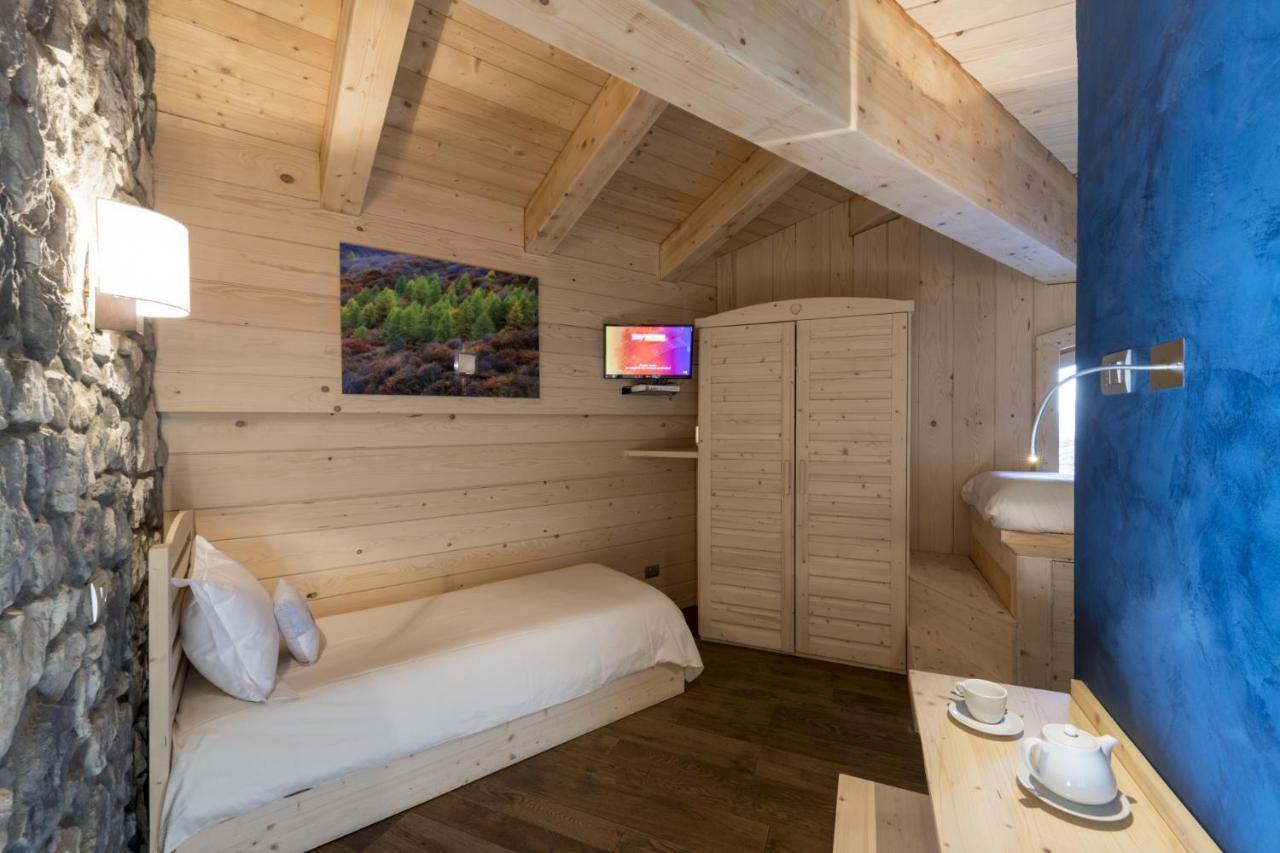Chalet Morel 1586 Hotel & Spa Limone Piemonte Exteriör bild